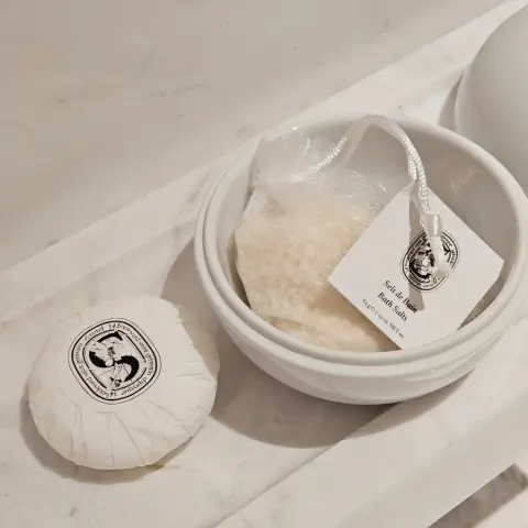 Diptyque bath amenities in Premier Room at Four Seasons Seoul
