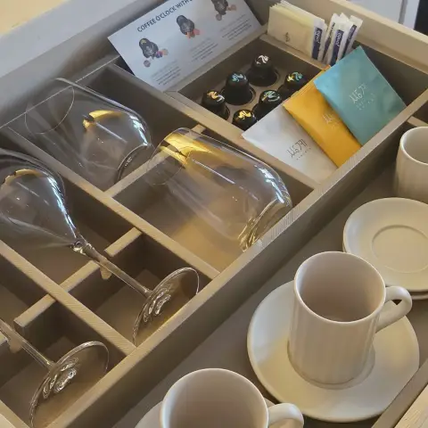 Four Seasons Seoul Review in-room tea and glassware drawer