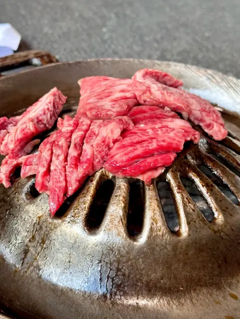 Galbi grilling on dome plate at haeundae amso galbijib