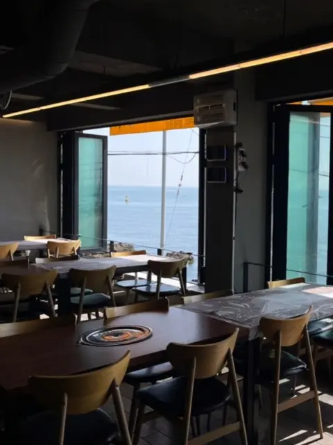 Open-air tables at Haerim-ine Cheongsapo restaurant