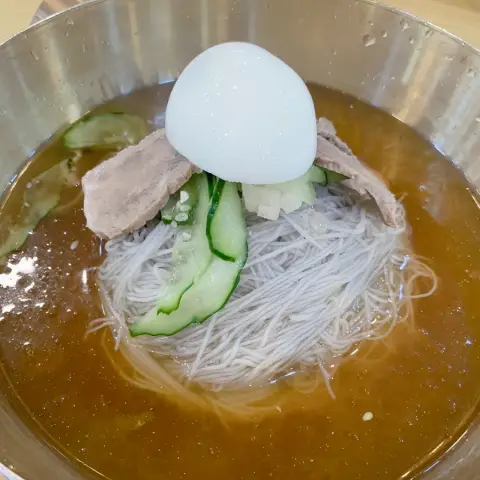 Gangnam Myeonok Insadong mul-naengmyeon in chilled broth