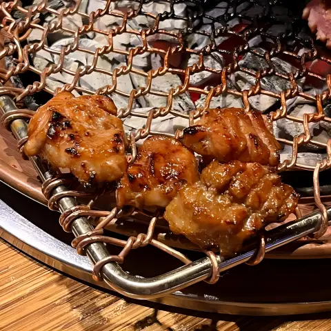 Charcoal-grilled pork at Wangbijib Myeongdong, up close